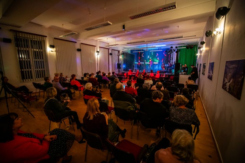 Koncert walentynkowy pn. „Randka z książką - muzyczne opowieści”