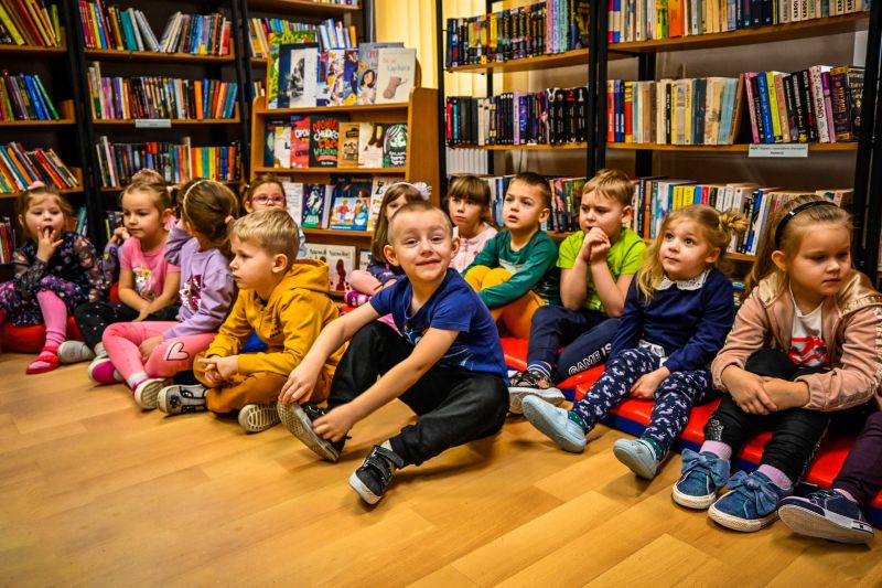 Lekcja biblioteczna pn. „Biblioteka - cisza? Tu nie obowiązuje”