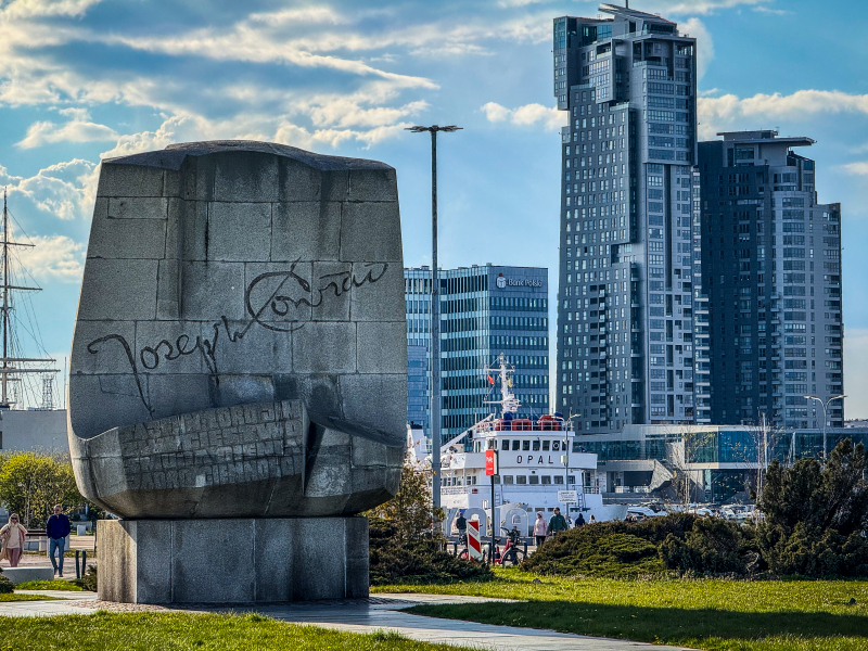 Wyjazd do Teatru Muzycznego w Gdyni na musical WIEDŹMIN