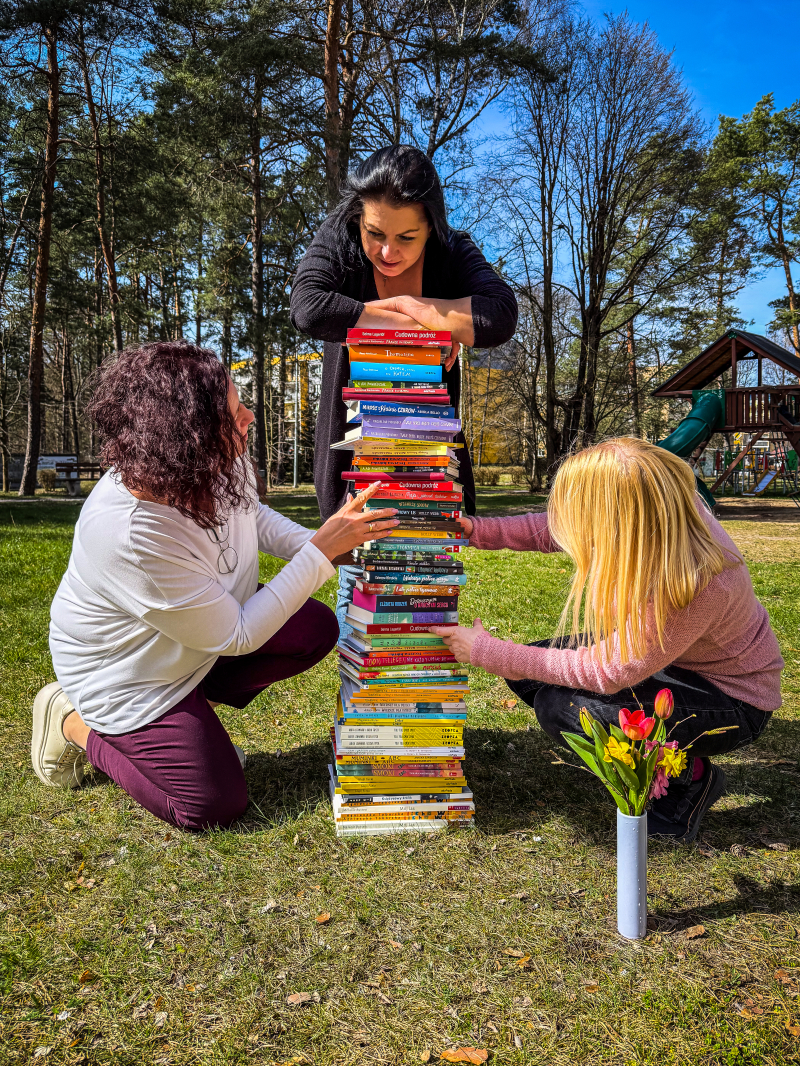 Bardzo dziękujemy anonimowym darczyńcom za wspaniałe książki