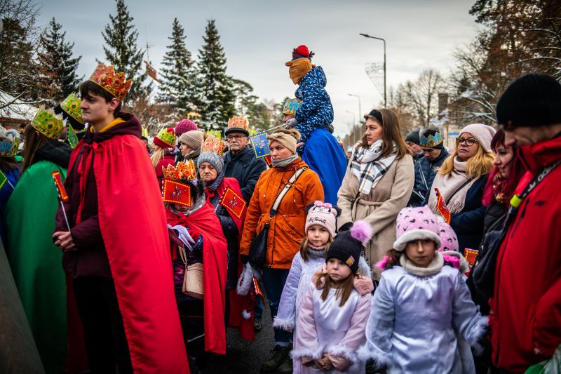 „W jasełkach leży!” - Orszak Trzech Króli w Bornem Sulinowie