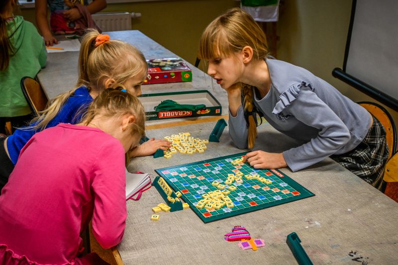 Dwa tygodnie bajkowych ferii z biblioteką za nami