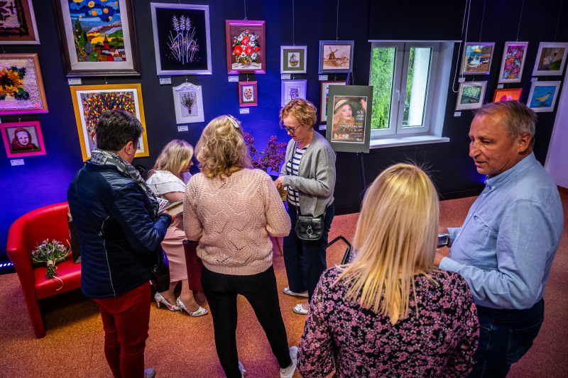 Opowieści, które poruszają serce - spotkanie autorskie z Sylwią Kubik