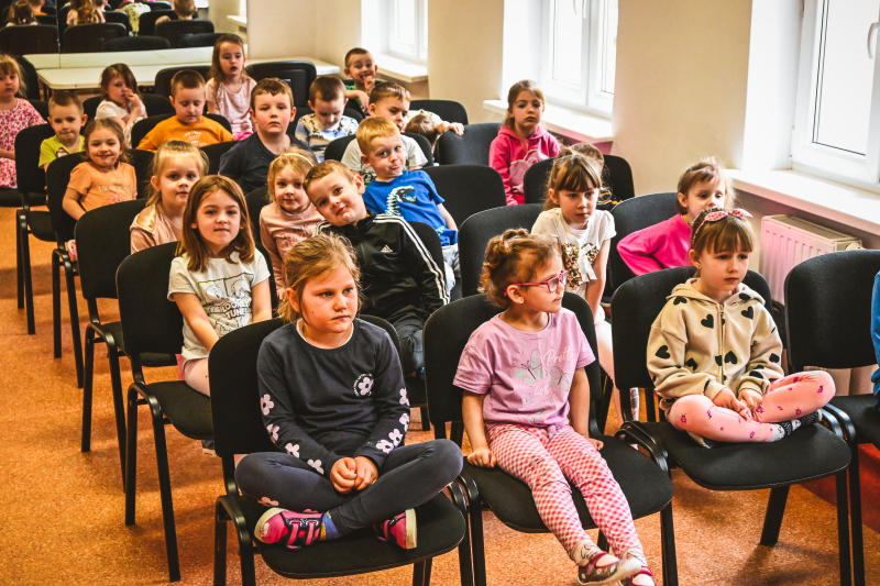 Kolejna wizyta przedszkolaków w bibliotece