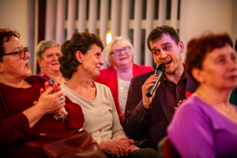 Koncert walentynkowy pn. „Randka z książką - muzyczne opowieści”