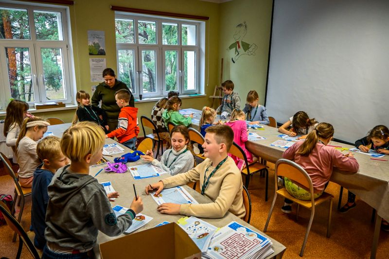 Dwa tygodnie bajkowych ferii z biblioteką za nami