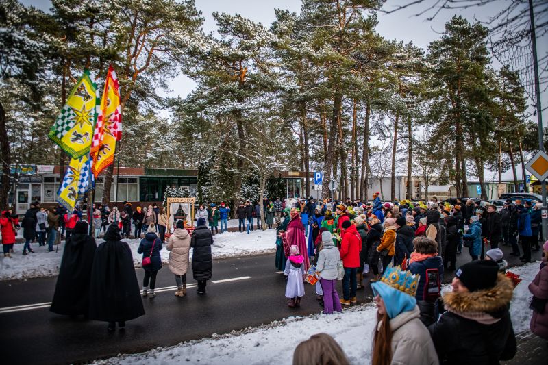 „W jasełkach leży!” - Orszak Trzech Króli w Bornem Sulinowie