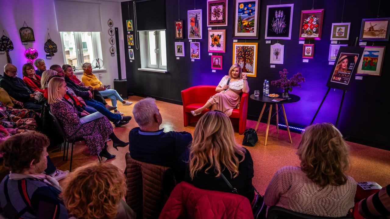 Opowieści, które poruszają serce - spotkanie autorskie z Sylwią Kubik